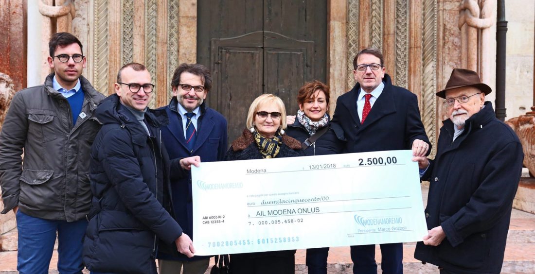 consegna donazione da trenino