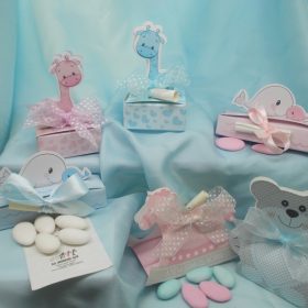Cod.NB5000 Scatoline porta confetti, giraffa,orsetto, cavallino, coppia balenottere - disponibili nei colori rosa e cielo -